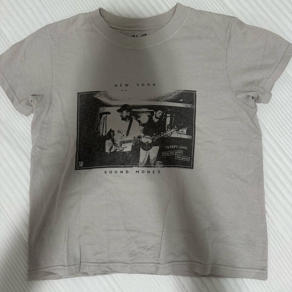 Brandy Melville / John Galt Tee